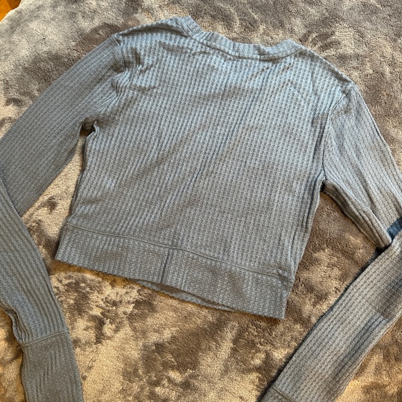 NWOT Light Blue Thermal Crop Top Tee XS Waffle Layering Lounge Cozy Comfy Cute - Picture 5 of 5